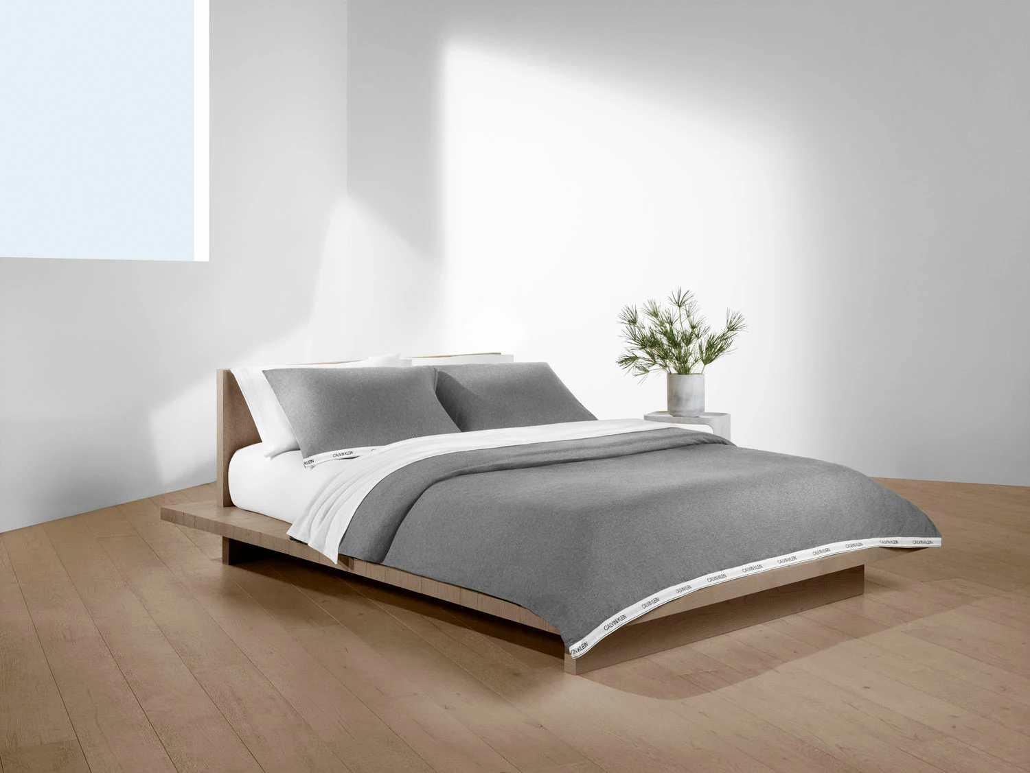 Calvin Klein Classic Logo Bettdeckenbezug, 150x210 Cm/ Heathered Gray – Bild 3