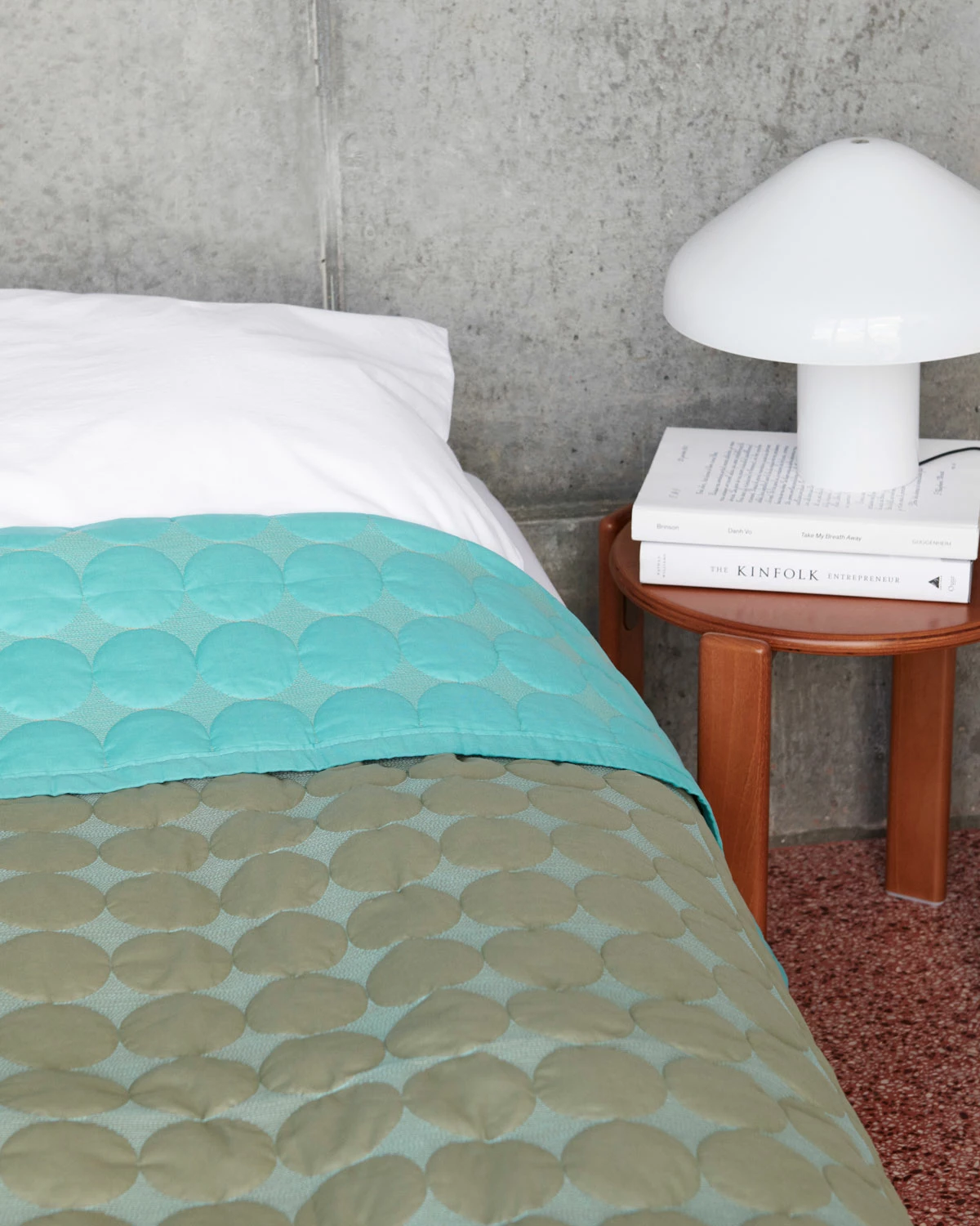 Hay Mega Dot Bedspread 260 X 260 - Olive Green – Bild 3