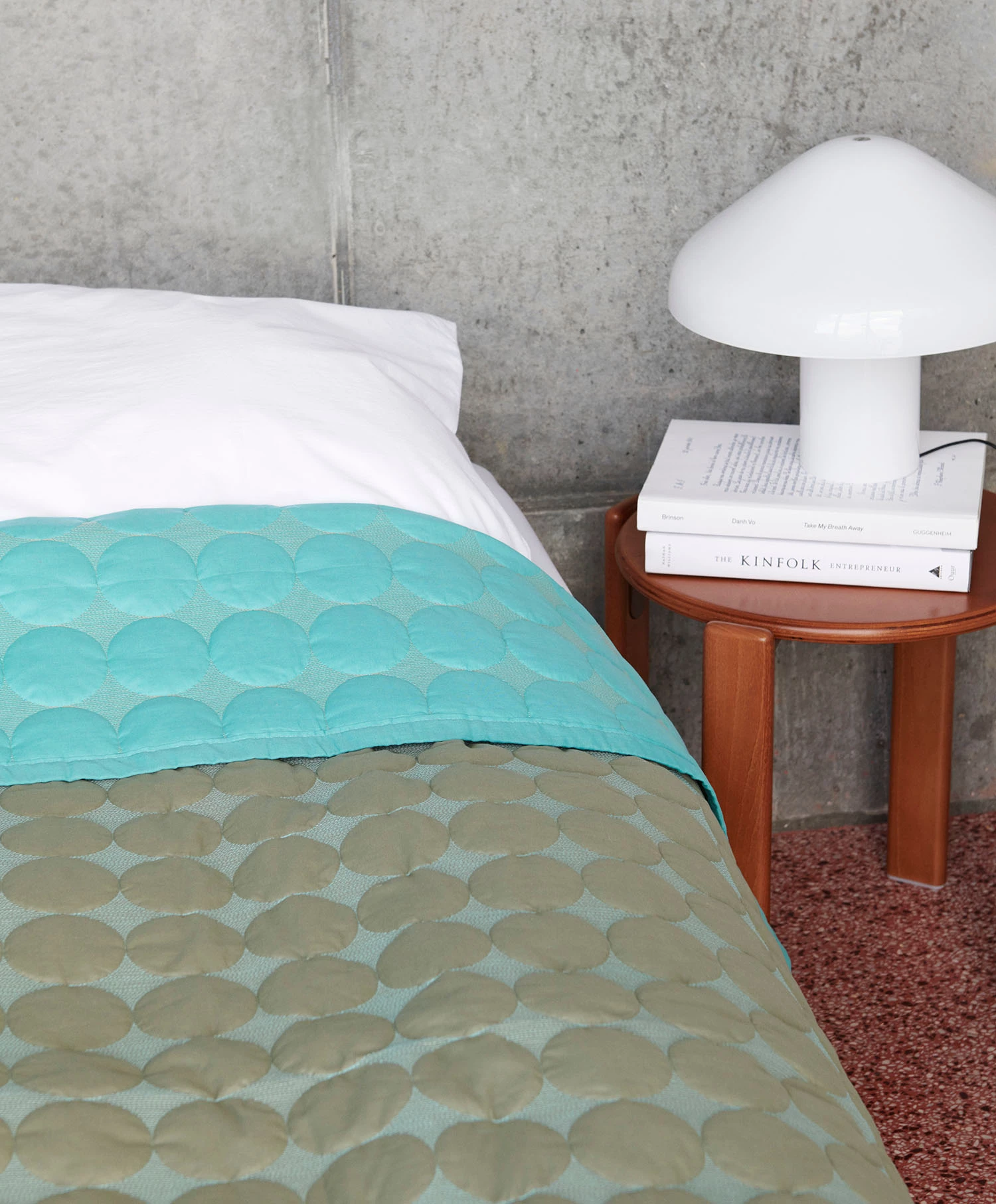 Hay Mega Dot Tagesdecke 235x245 Cm, Olivgrün – Bild 3