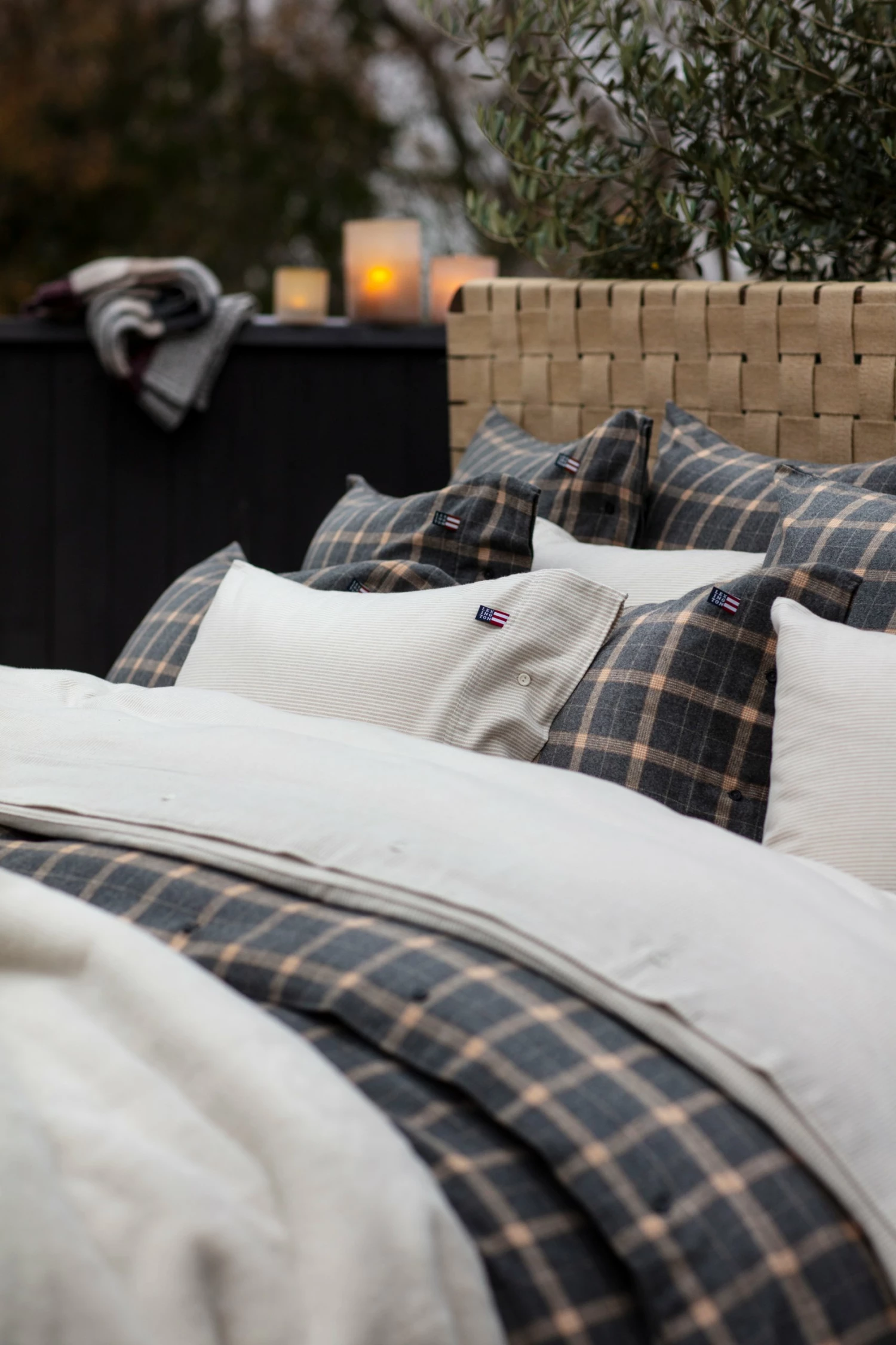 Lexington Striped Bettdeckenbezug Off-white / Beige, 220x220 Cm – Bild 3